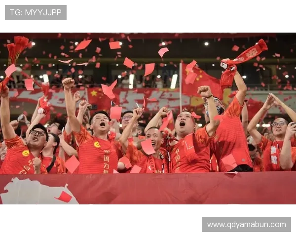 中国男足逆转取胜展现顽强斗志年轻球员爆发点燃全国球迷热情