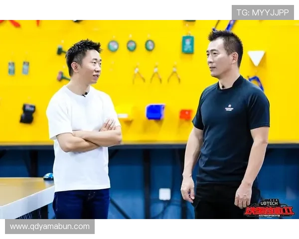 全球总决赛激战正酣各大战队鏖战巅峰谁能夺得年度最强荣耀桂冠