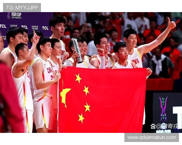 中国男篮逆袭成功战胜澳大利亚队晋级亚洲杯决赛精彩瞬间回顾