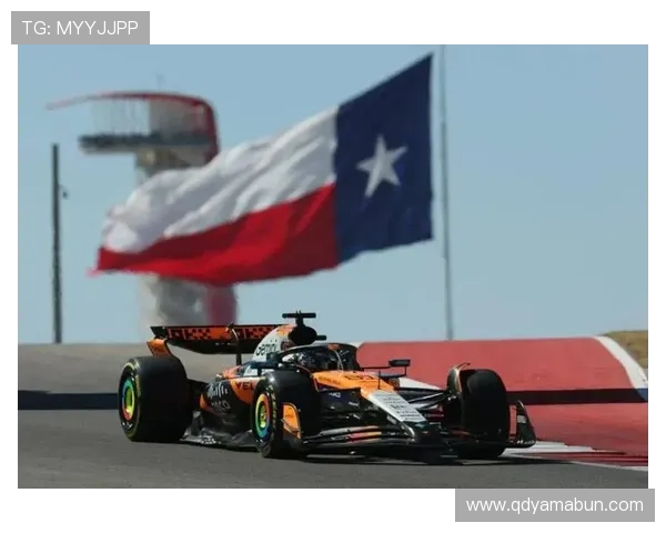 2025年F1冠军悬念揭晓：维斯塔潘、诺里斯与皮亚斯特里三人争夺最后桂冠