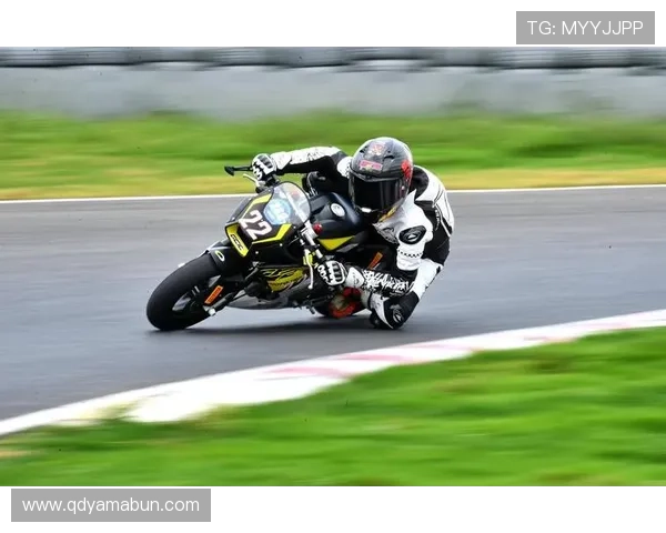 MotoGP赛季震撼开幕 各大车队新阵容备战激烈角逐