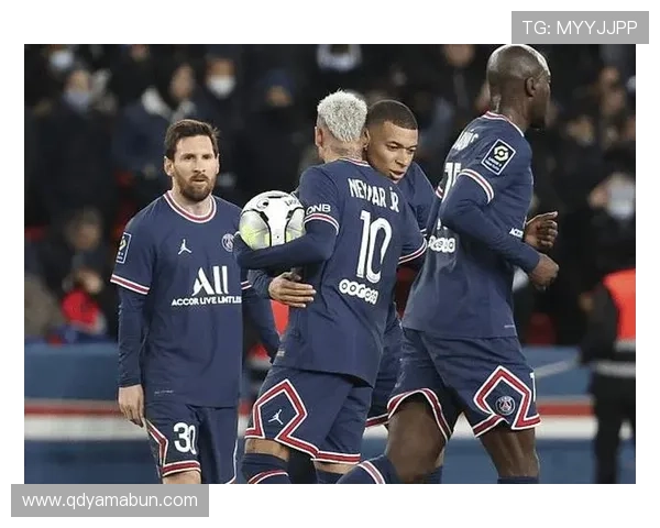 梅西复出领衔巴黎豪华阵容，面对豪门尤文图斯誓要重回巅峰