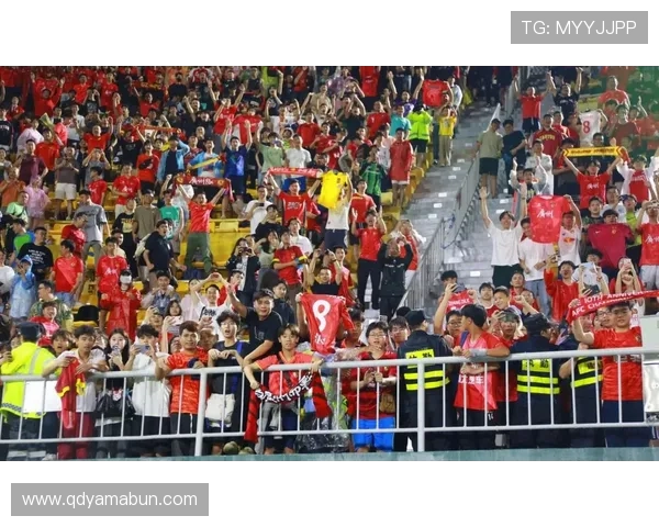 足球世界杯预选赛火热开战 中国队迎战强敌争夺晋级名额